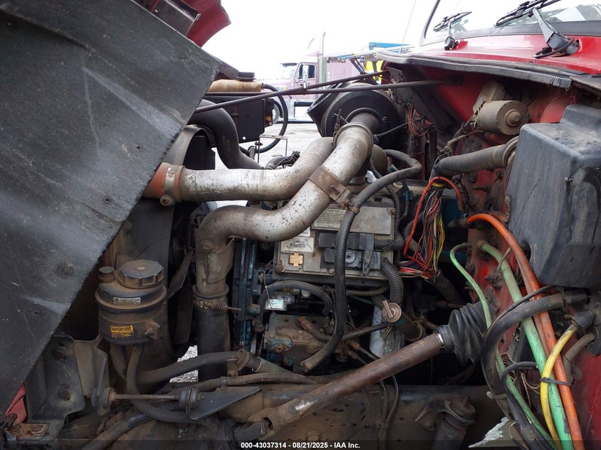 2000 International 4000 4700 VIN: 1HTSCAAN5YH238278 Lot: 43037314