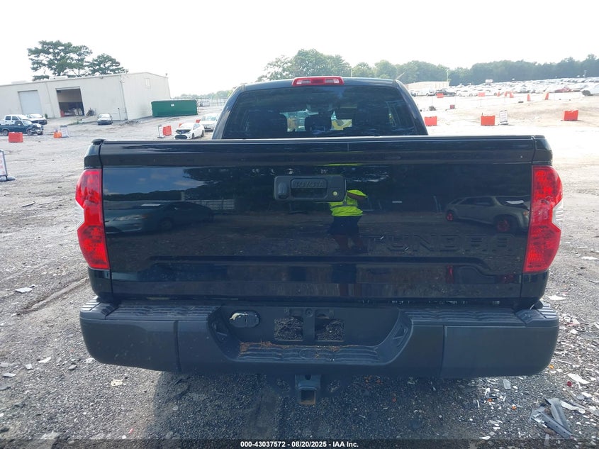 2018 TOYOTA TUNDRA SR 4.6L V8 - 5TFRM5F16JX133864