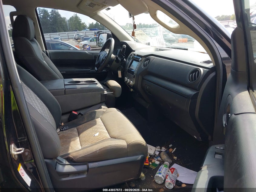 2018 TOYOTA TUNDRA SR 4.6L V8 - 5TFRM5F16JX133864