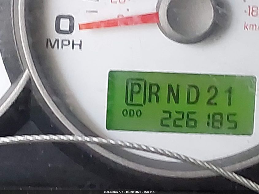 2006 Ford Escape Limited VIN: 1FMYU04156KC87211 Lot: 43037771