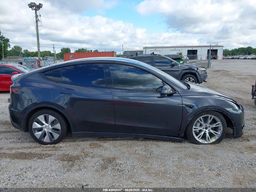 2024 Tesla Model Y Long Range Dual Motor All-Wheel Drive VIN: 7SAYGDEE6RF993466 Lot: 43038337