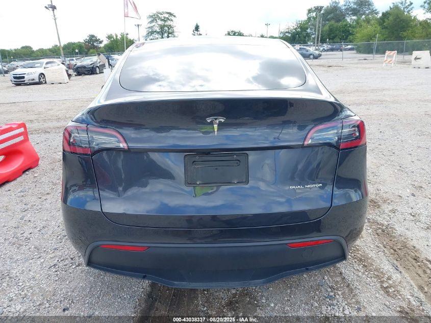 2024 Tesla Model Y Long Range Dual Motor All-Wheel Drive VIN: 7SAYGDEE6RF993466 Lot: 43038337