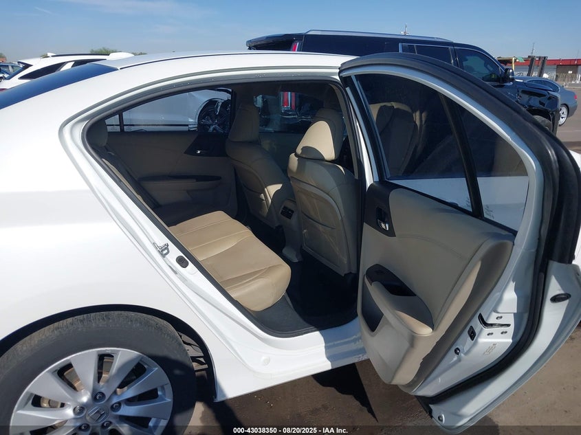 1HGCR3F89EA027668 2014 HONDA ACCORD photo no. 8