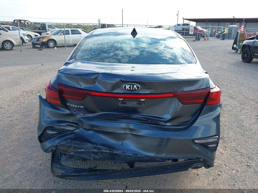 2021 Kia Forte Lxs VIN: 3KPF24AD0ME271991 Lot: 43038504