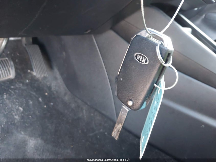 2021 Kia Forte Lxs VIN: 3KPF24AD0ME271991 Lot: 43038504