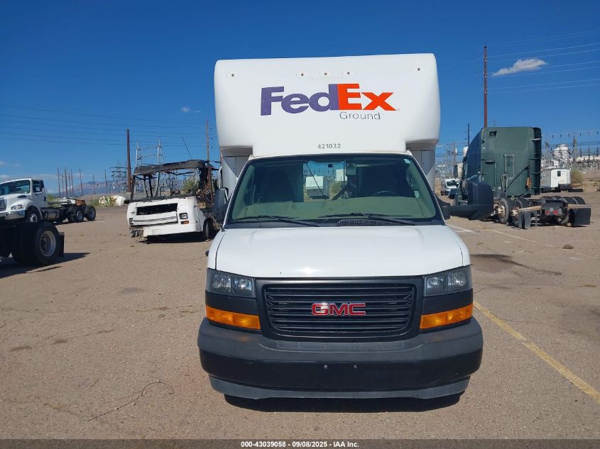 2019 GMC Savana Cutaway 4500 Van VIN: 7GZ67VCG2KN009870 Lot: 43039058