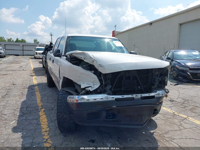 2GCEC13T461247995 2006 Chevrolet Silverado 1500 Lt2 auction photo 1