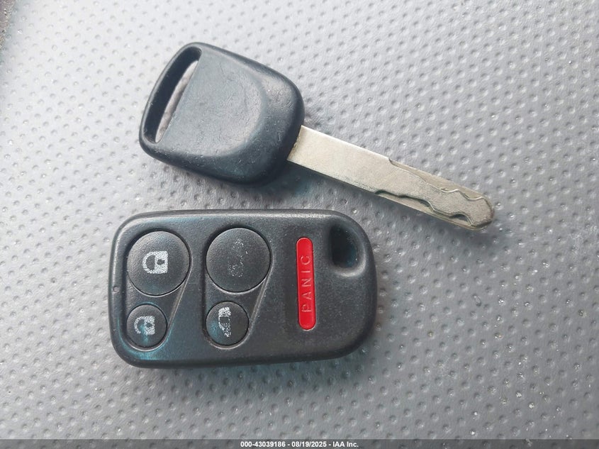 2003 Honda Odyssey Ex-L VIN: 5FNRL18053B076313 Lot: 43039186