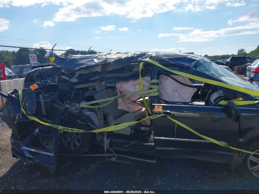 2011 Chrysler Town & Country Touring VIN: 2A4RR5DG5BR633789 Lot: 43040091