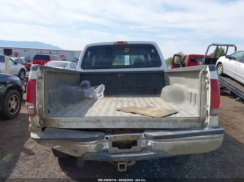 1999 Ford F-250 Lariat/Xl/Xlt VIN: 1FTNW21F3XEC42331 Lot: 43040110