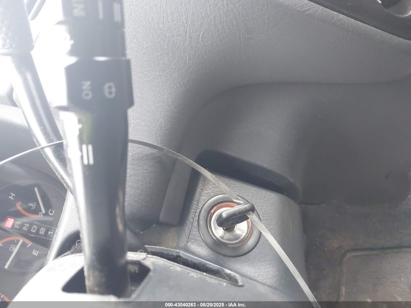 2001 Honda Cr-V Special Edition VIN: JHLRD18701S012838 Lot: 43040263