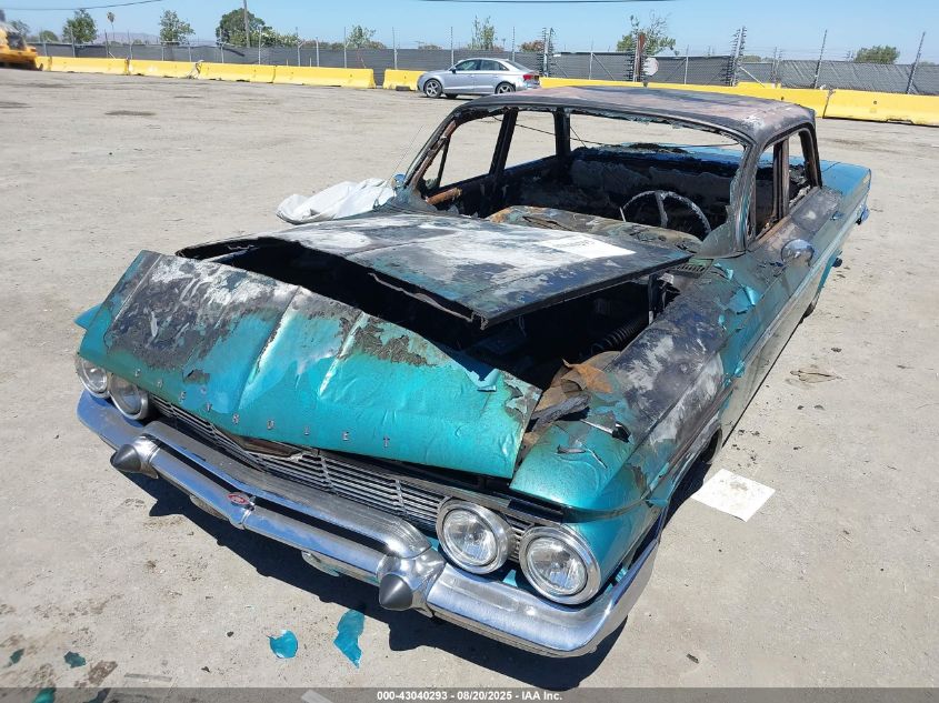 1961 Chevrolet Impala VIN: 0000011869K142230 Lot: 43040293