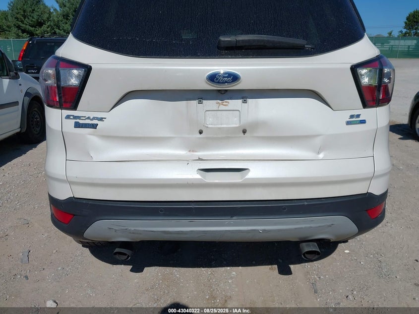 2017 FORD ESCAPE SE 1FMCU9G9XHUD39780