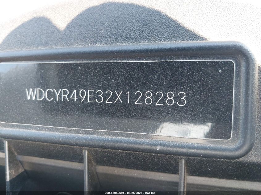 2002 Mercedes-Benz G 500 VIN: WDCYR49E32X128283 Lot: 43040694