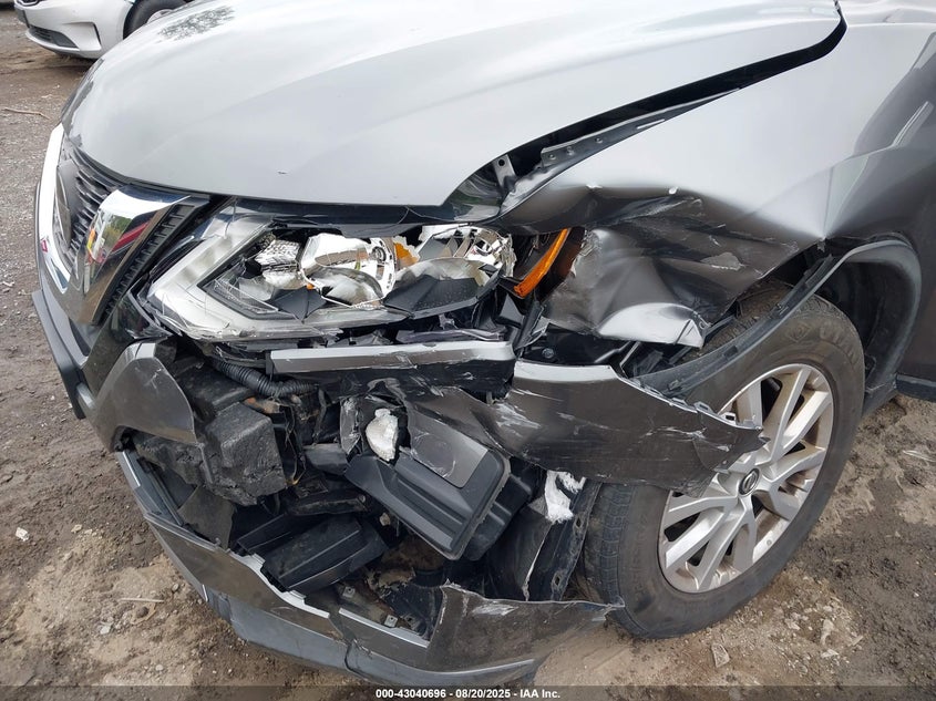 2018 NISSAN ROGUE SV - KNMAT2MV8JP608886