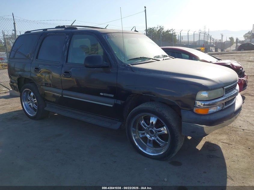 1GNEC13T73J164389 2003 Chevrolet Tahoe Lt auction photo 1