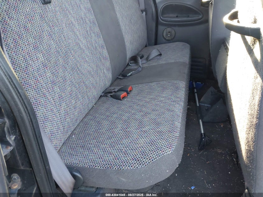 2001 Dodge Ram 1500 St VIN: 3B7HC13Y11G763305 Lot: 43041045