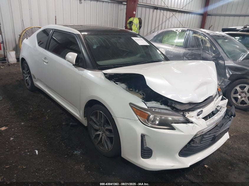 JTKJF5C7XF3093909 2015 Scion Tc auction photo 1