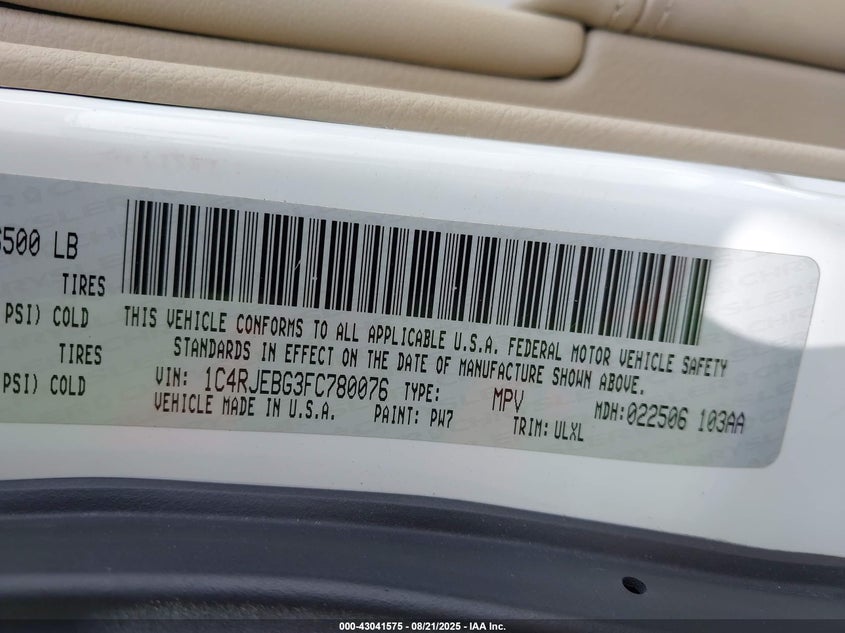 2015 Jeep Grand Cherokee Limited VIN: 1C4RJEBG3FC780076 Lot: 43041575