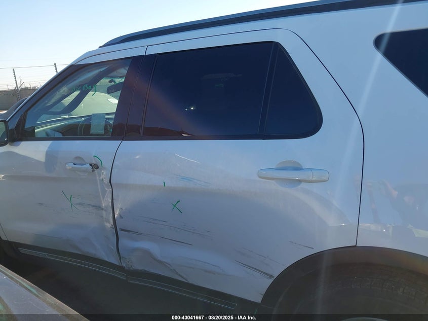 2017 FORD EXPLORER XLT - 1FM5K7D88HGB00158