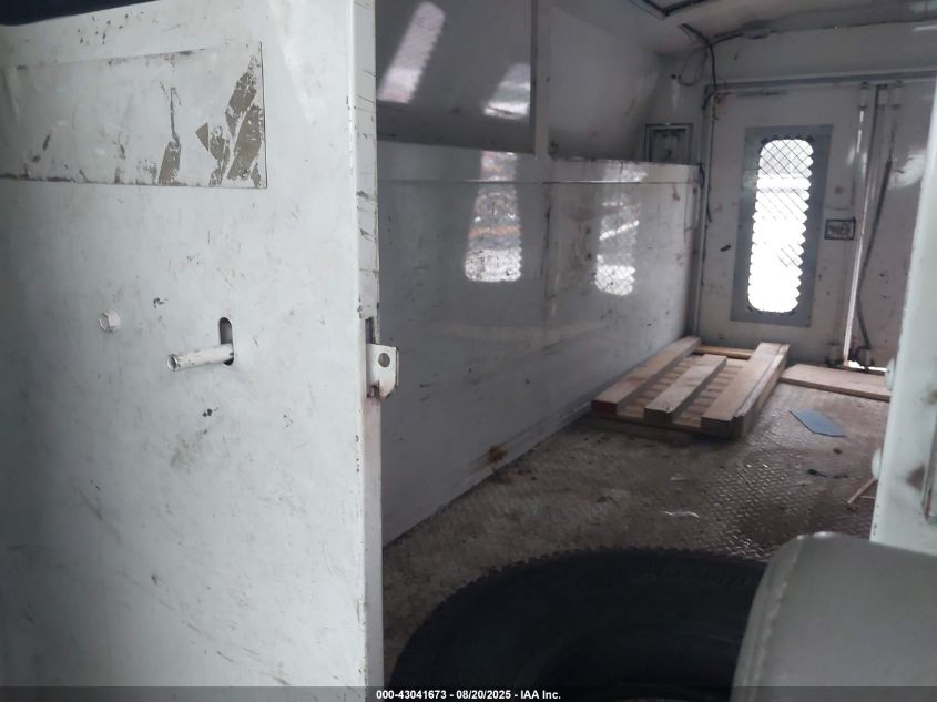 2004 Chevrolet Express Cutaway VIN: 1GBHG31U541125629 Lot: 43041673