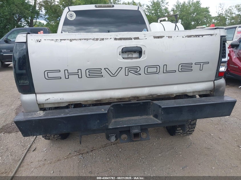 2006 Chevrolet Silverado 2500Hd Work Truck VIN: 1GCHK23D56F212065 Lot: 43041792