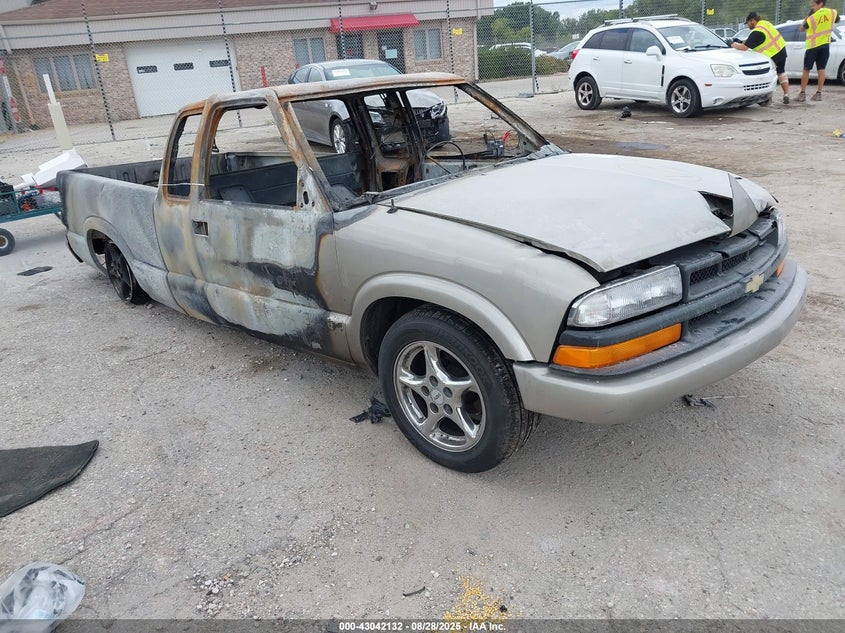 1GCCS19X9W8190629 1998 Chevrolet S-10 Ls Fleetside auction photo 1