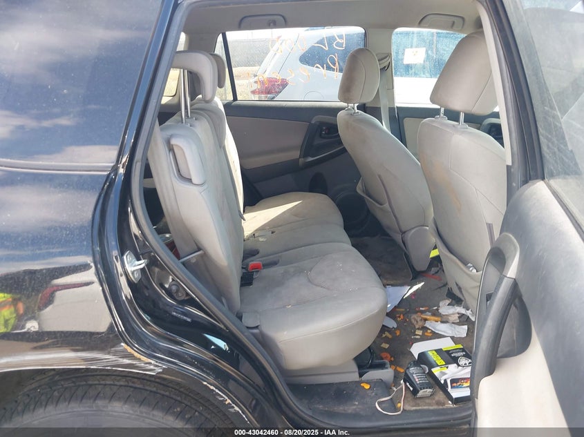 2T3BF4DV3BW099402 2011 TOYOTA RAV 4 photo no. 8