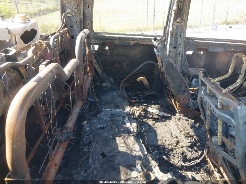 2018 Ram 3500 Laramie 4X4 8' Box VIN: 3C63RRJL4JG393263 Lot: 43042622