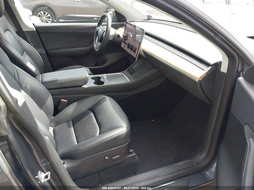 2022 TESLA MODEL Y PERFORMANCE DUAL MOTOR ALL-WHEEL DRIVE 7SAYGDEF1NF400549