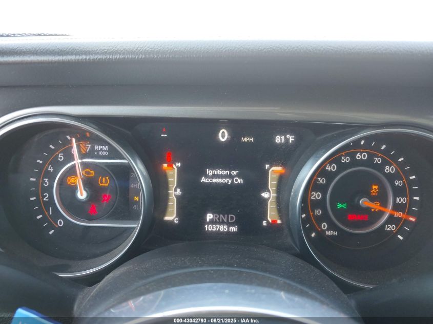 2019 Jeep Wrangler Unlimited Sahara 4X4 VIN: 1C4HJXEG9KW553082 Lot: 43042793