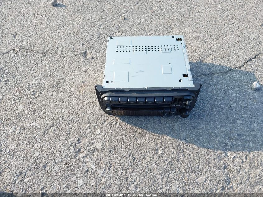 2001 Chrysler Sebring Lxi VIN: 4C3AG52H61E042941 Lot: 43043017