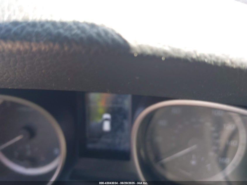 2018 Hyundai Santa Fe Sport 2.4L VIN: 5NMZTDLB4JH107766 Lot: 43043034