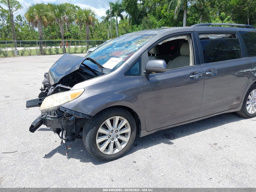 2011 Toyota Sienna Limited VIN: 5TDDK3DC2BS016086 Lot: 43043080