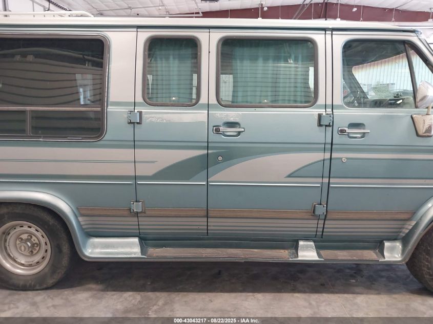 1995 Chevrolet G20 VIN: 1GBEG25HXSF214221 Lot: 43043217