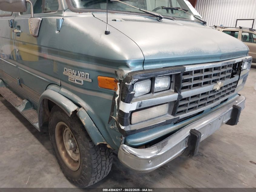 1995 Chevrolet G20 VIN: 1GBEG25HXSF214221 Lot: 43043217