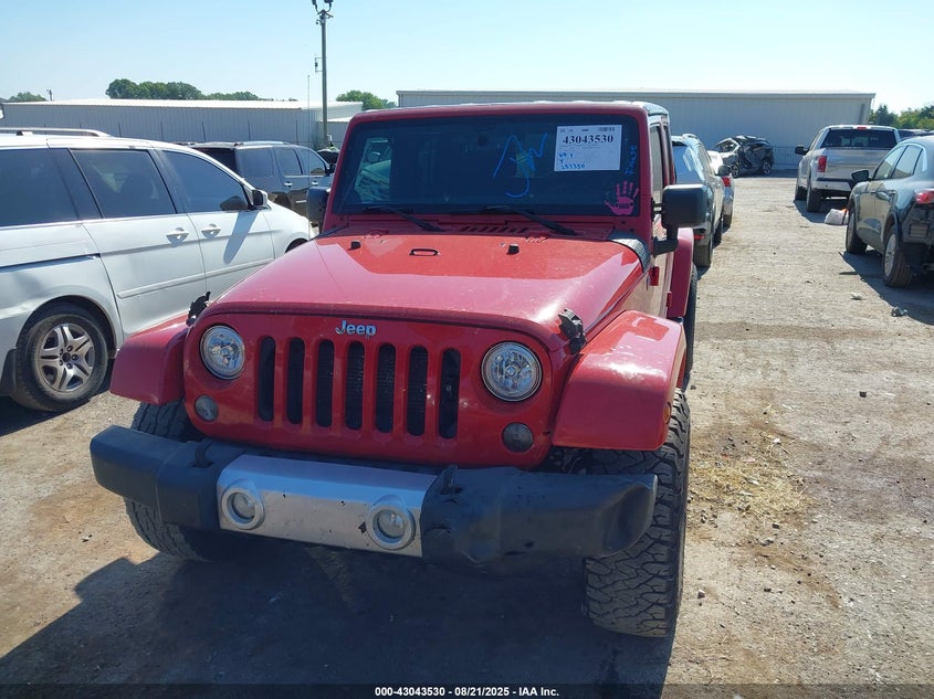 2014 JEEP WRANGLER UNLIMITED SAHARA - 1C4BJWEG5EL230072