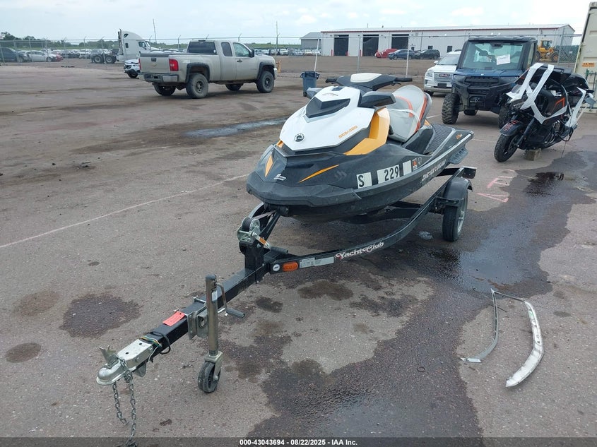 2013 Seadoo Gtr215 black null null YDV40758E313 photo #3