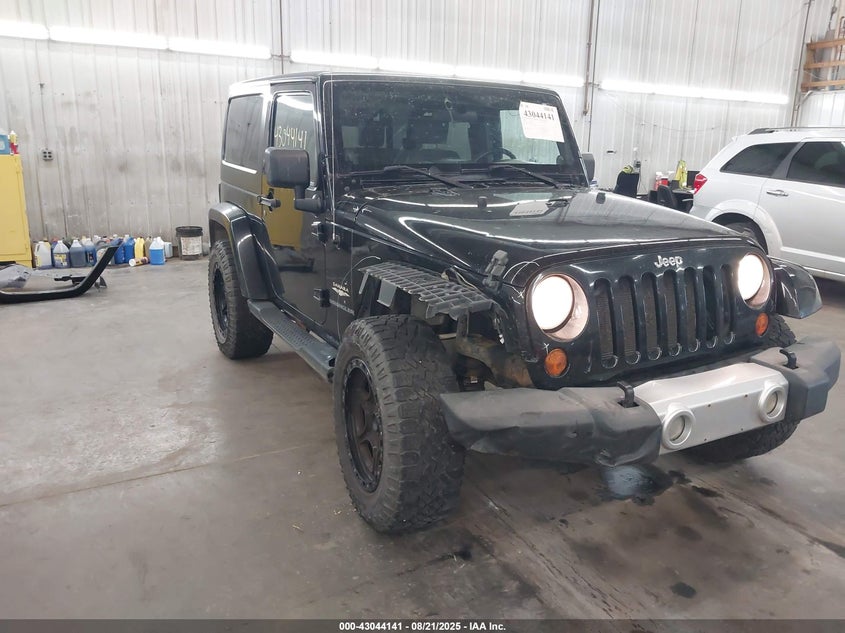 1J4FA54148L505020 2008 Jeep Wrangler Sahara auction photo 1