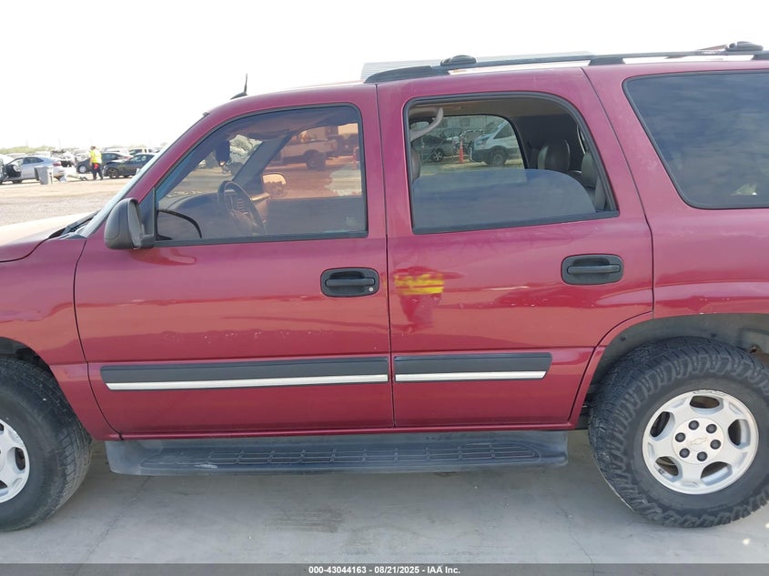 2005 Chevrolet Tahoe Ls VIN: 1GNEC13V85J113617 Lot: 43044163