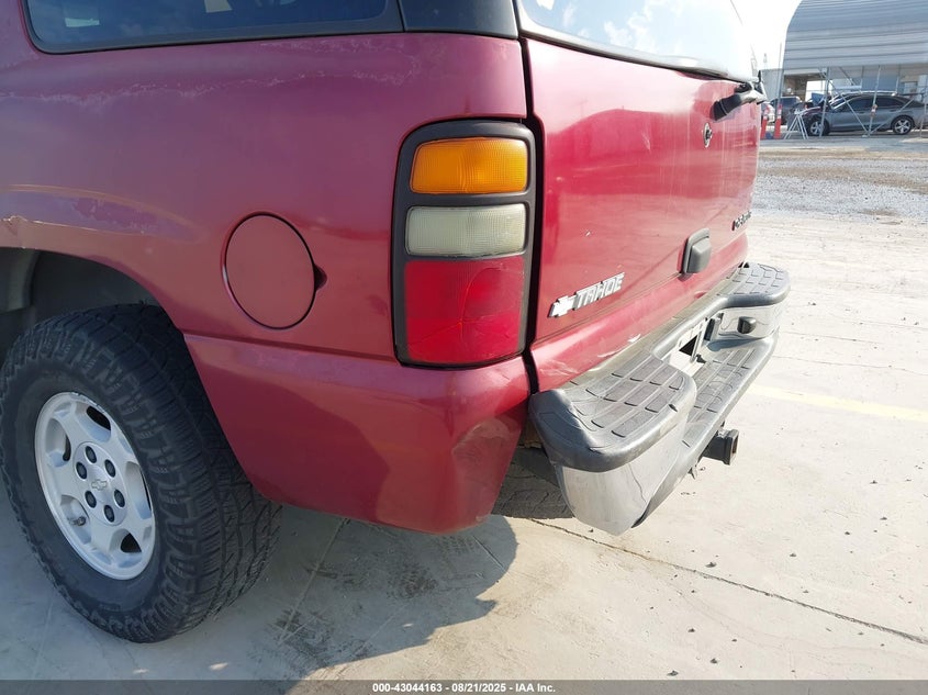 2005 Chevrolet Tahoe Ls VIN: 1GNEC13V85J113617 Lot: 43044163