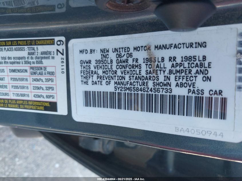 2006 Pontiac Vibe VIN: 5Y2SM65846Z456733 Lot: 43044664