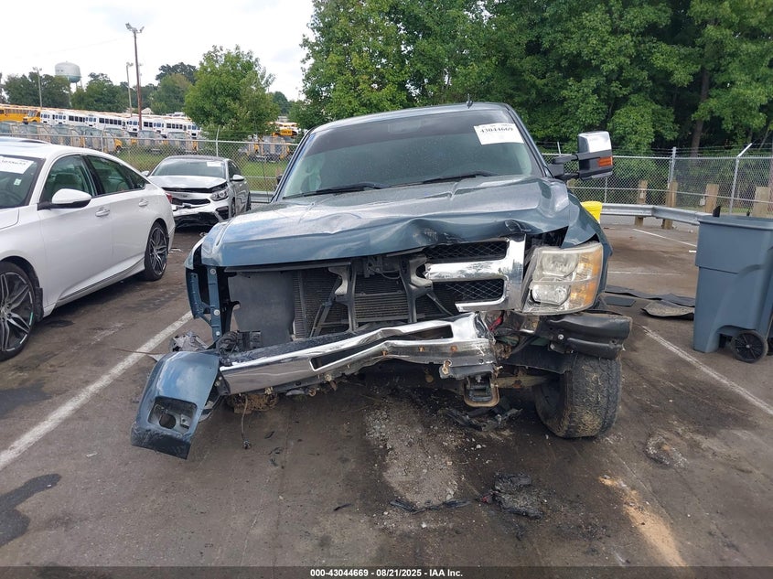 2011 Chevrolet Silverado 1500 Lt VIN: 1GCRKSE30BZ100629 Lot: 43044669