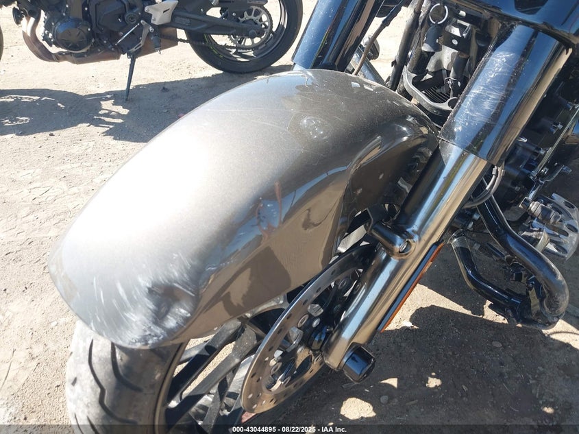 2021 Harley-Davidson Flhxse VIN: 1HD1PXL2XMB954270 Lot: 43044895