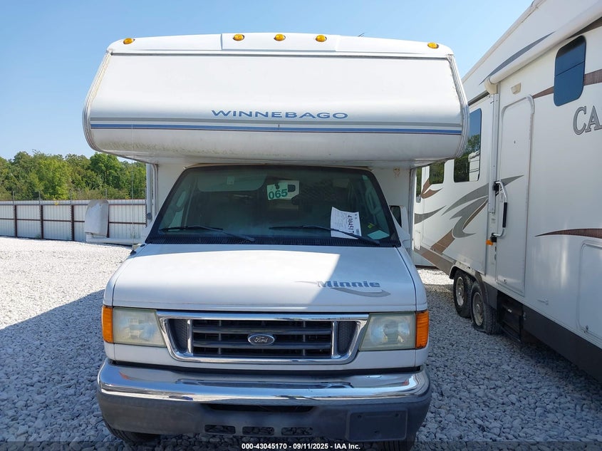 2004 Ford E-450 Cutaway Standard VIN: 1FDXE45S14HB08888 Lot: 43045170