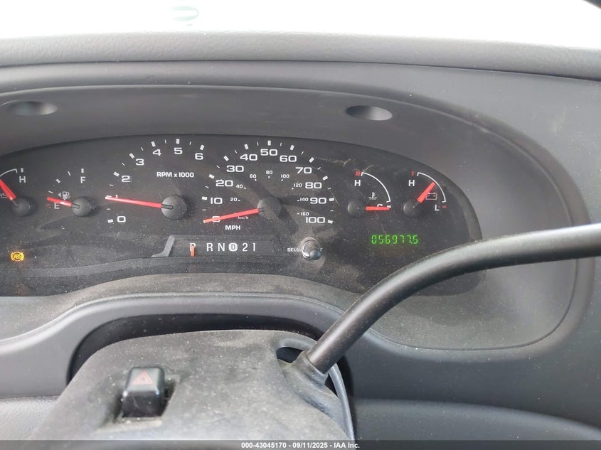 2004 WINNEBAGO ECONOLINE auction photo 5