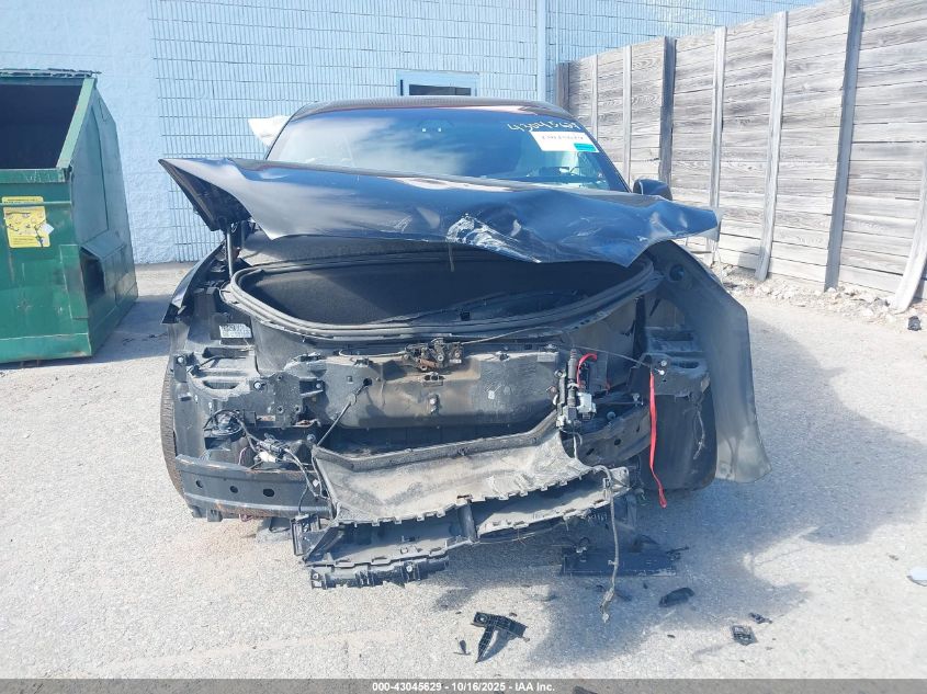 2019 Tesla Model X P100D/Performance VIN: 5YJXCDE41KF196933 Lot: 43045629