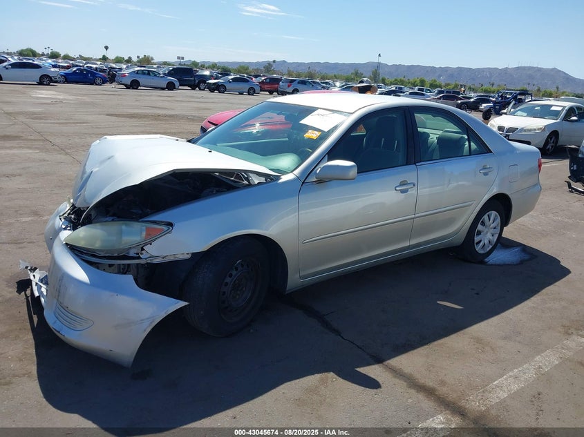 2005 Toyota Camry Le