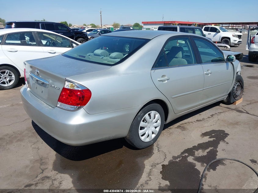 2005 Toyota Camry Le