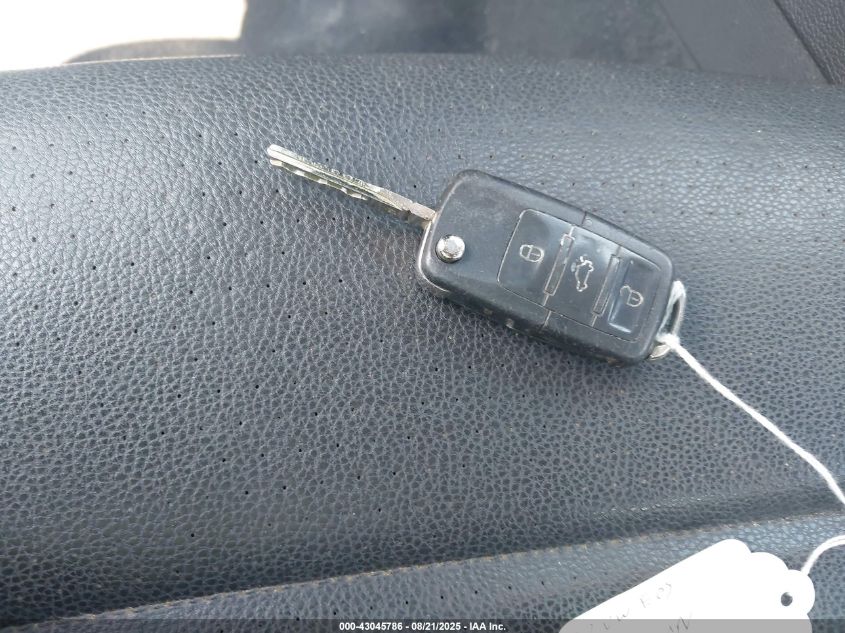 2007 Volkswagen Eos 2.0T VIN: WVWAA71F67V037600 Lot: 43045786